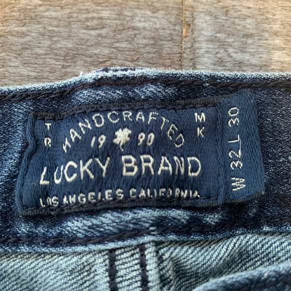Lucky Brand 221 Original Straight Jeans - Picture 14 of 15